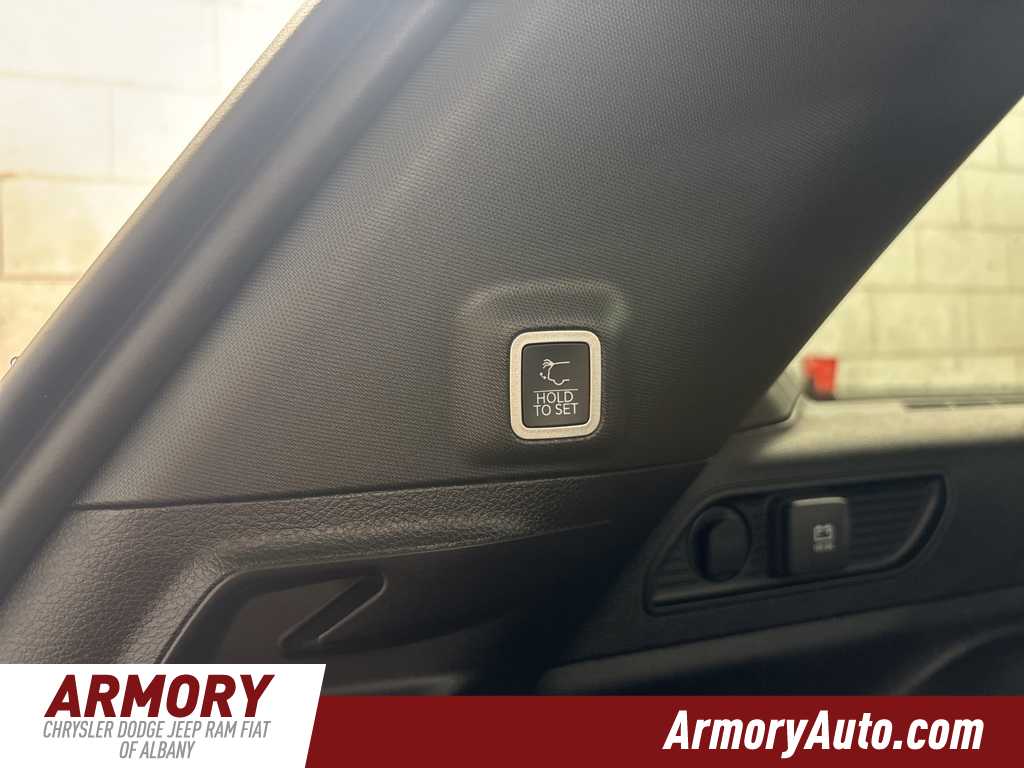 Thumbnail: 2025 Jeep Grand Cherokee - 29