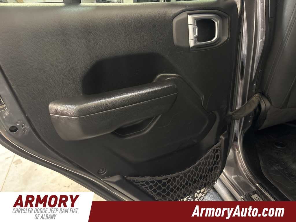 Thumbnail: 2023 Jeep Gladiator - 22