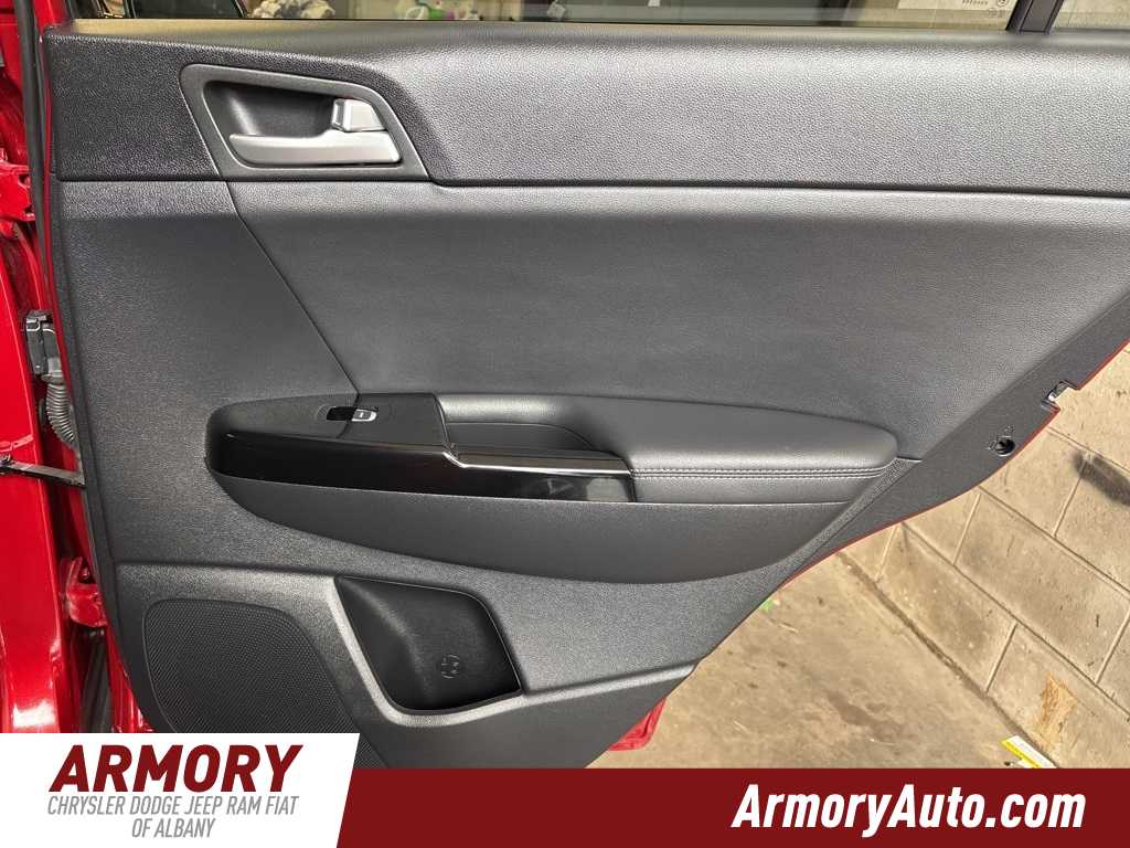 Thumbnail: 2021 Kia Sportage - 35