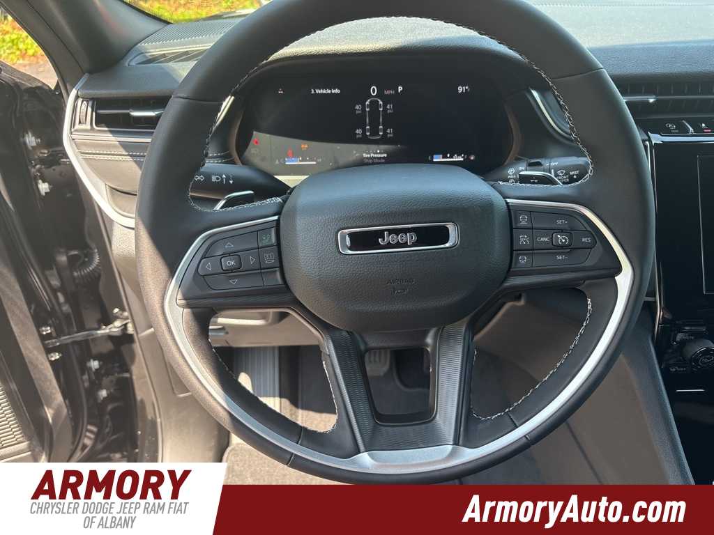 Thumbnail: 2025 Jeep Grand Cherokee L - 14