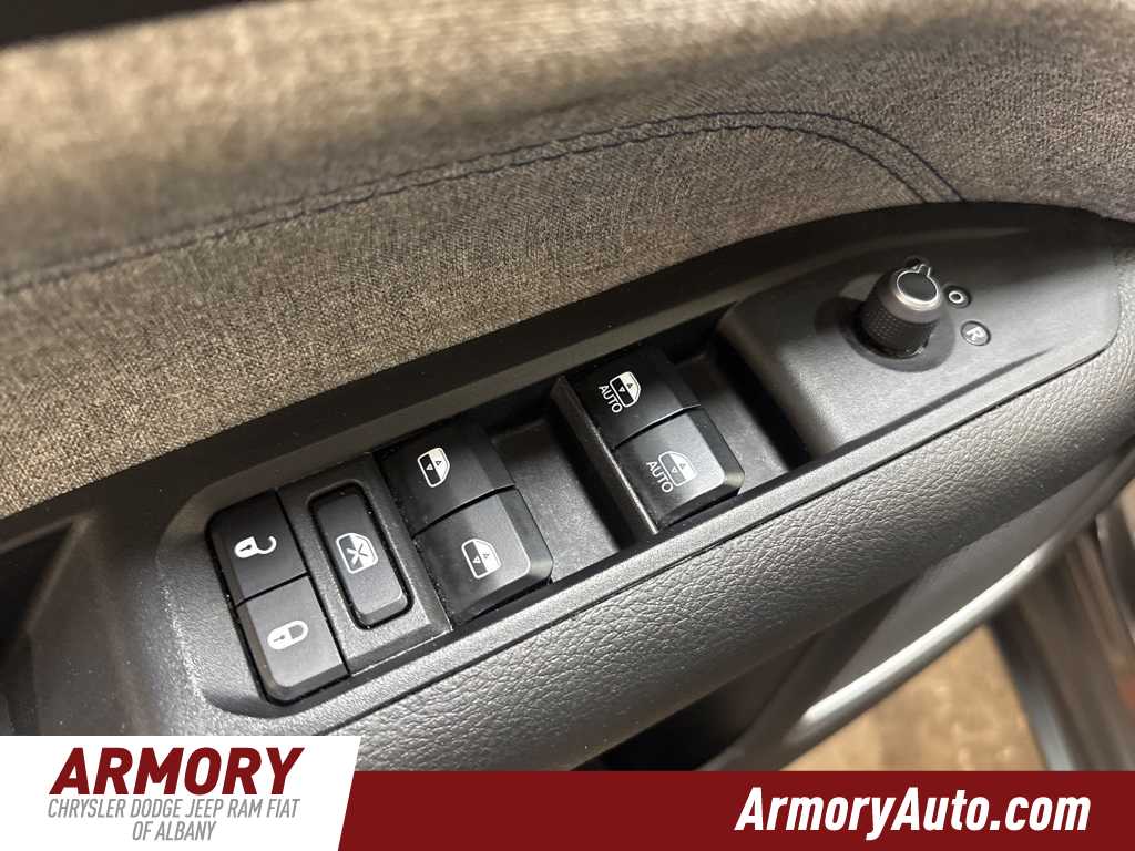 Thumbnail: 2024 Jeep Compass - 8