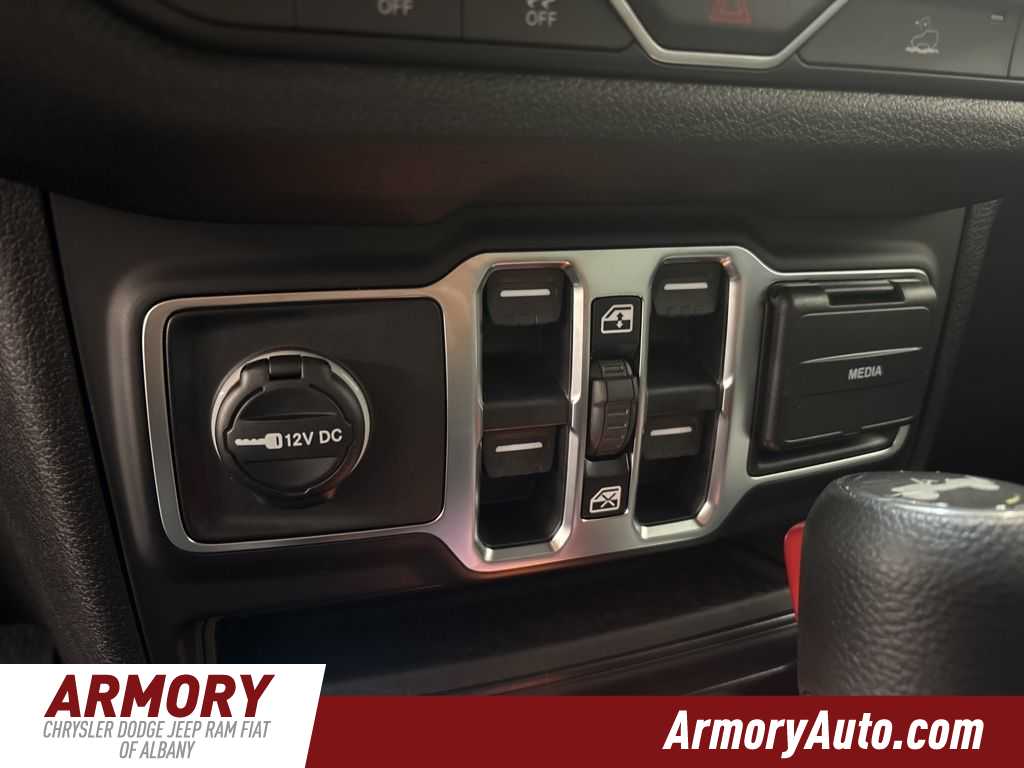 Thumbnail: 2026 Jeep Wrangler - 17