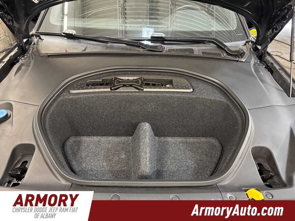 Thumbnail: 2021 Polestar 2 - 45