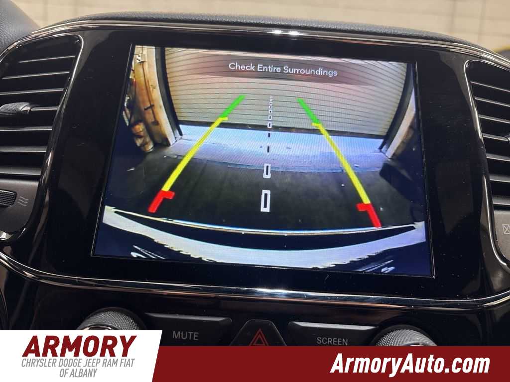 Thumbnail: 2020 Jeep Grand Cherokee - 18