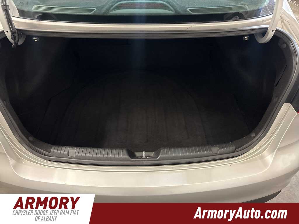 Thumbnail: 2018 Kia Forte - 24