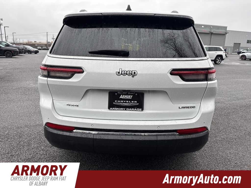 Thumbnail: 2023 Jeep Grand Cherokee L - 5