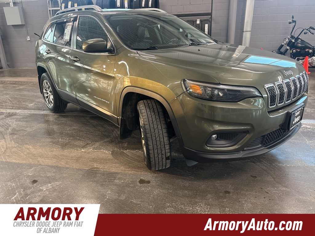 Thumbnail: 2021 Jeep Cherokee - 3