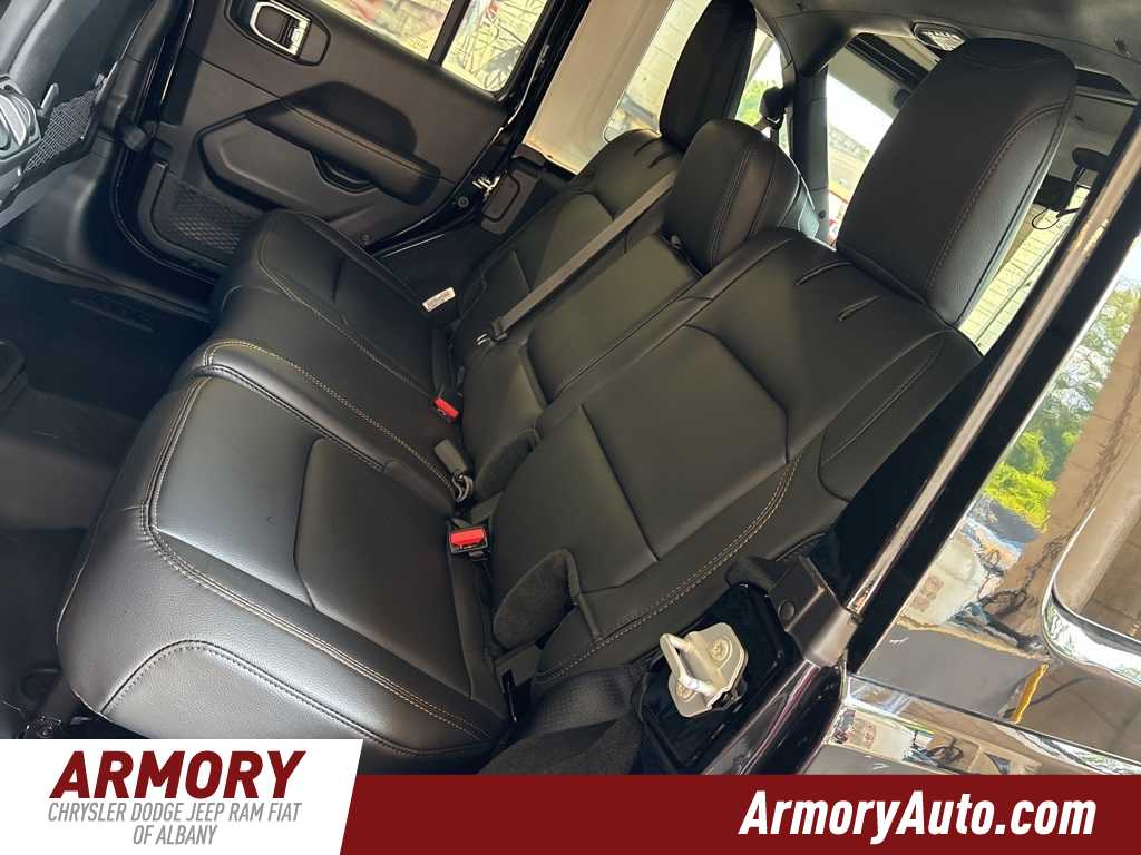 Thumbnail: 2025 Jeep Wrangler - 15