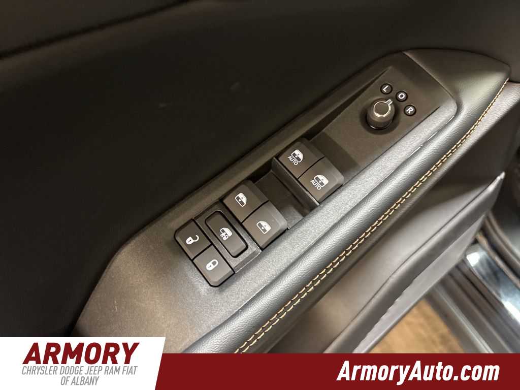 Thumbnail: 2026 Jeep Cherokee - 8