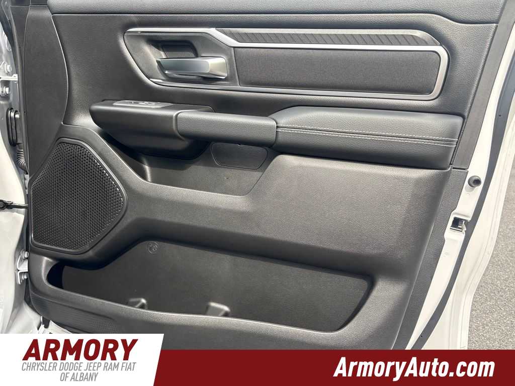 Thumbnail: 2026 RAM 1500 - 35