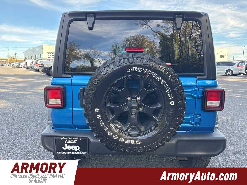 Thumbnail: 2021 Jeep Wrangler - 5