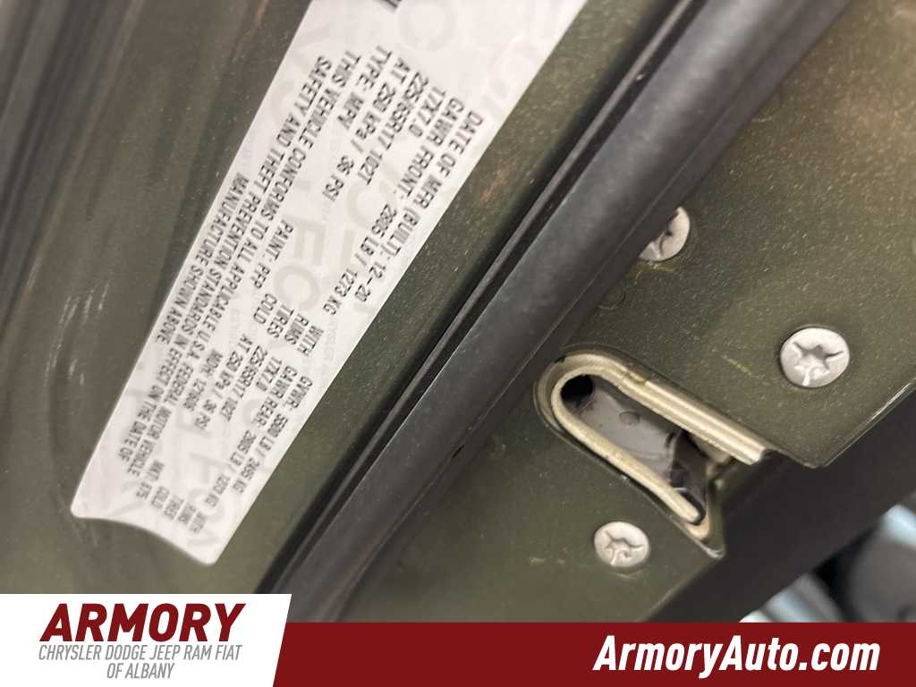 Thumbnail: 2021 Jeep Cherokee - 44