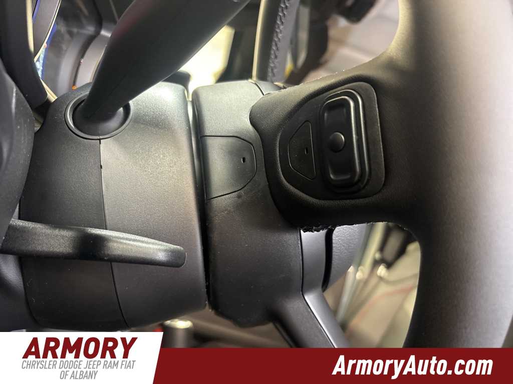 Thumbnail: 2026 Jeep Gladiator - 11