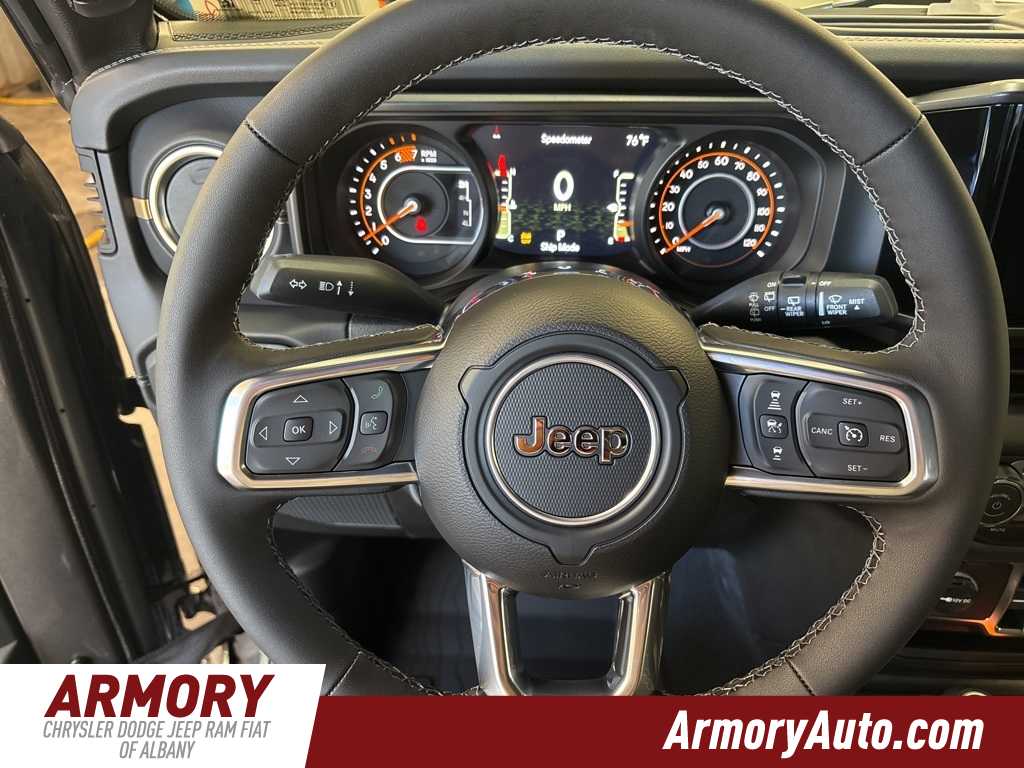 Thumbnail: 2025 Jeep Wrangler - 14