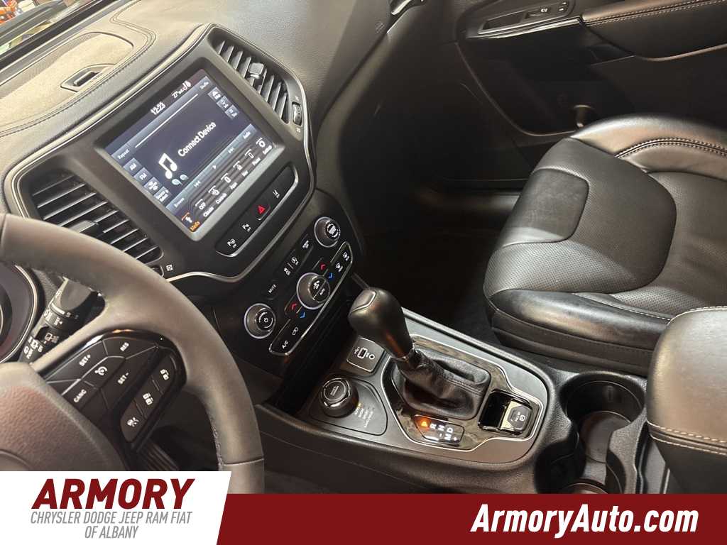 Thumbnail: 2023 Jeep Cherokee - 14