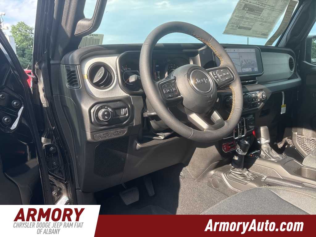 Thumbnail: 2025 Jeep Gladiator - 10