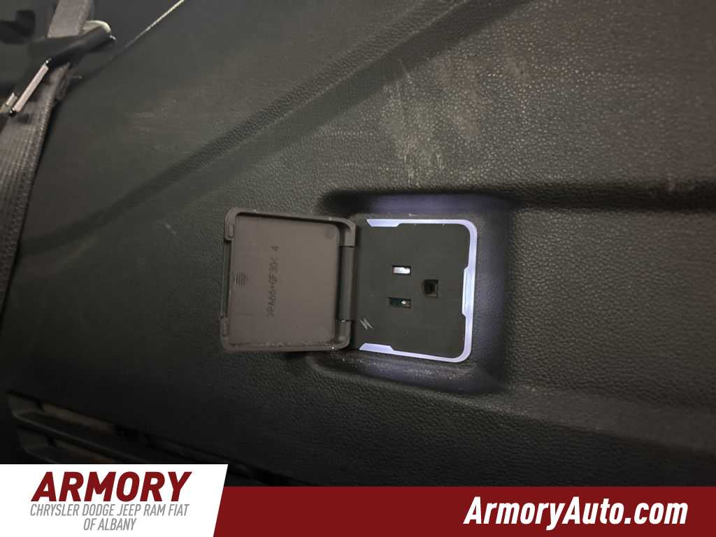 Thumbnail: 2024 Chevrolet Tahoe - 34