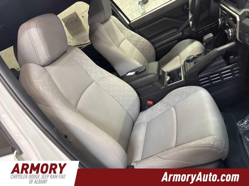 Thumbnail: 2024 Toyota Tacoma - 34