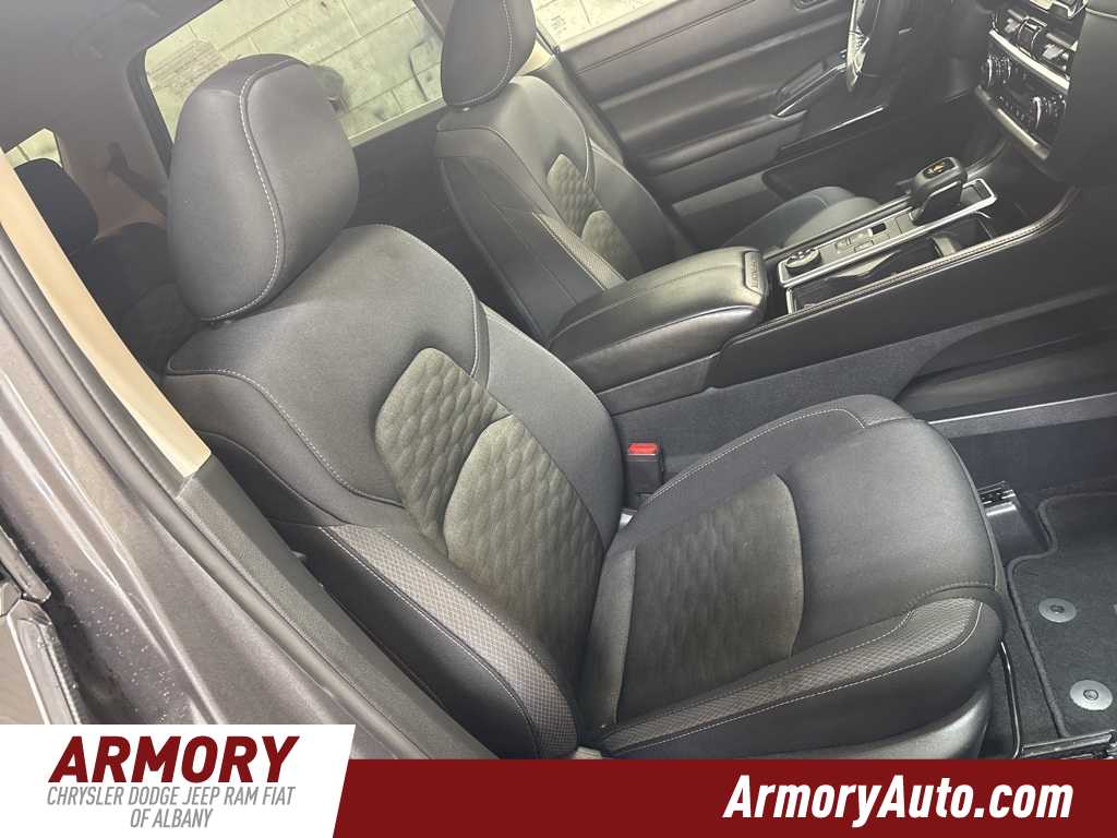 Thumbnail: 2024 Nissan Pathfinder - 40