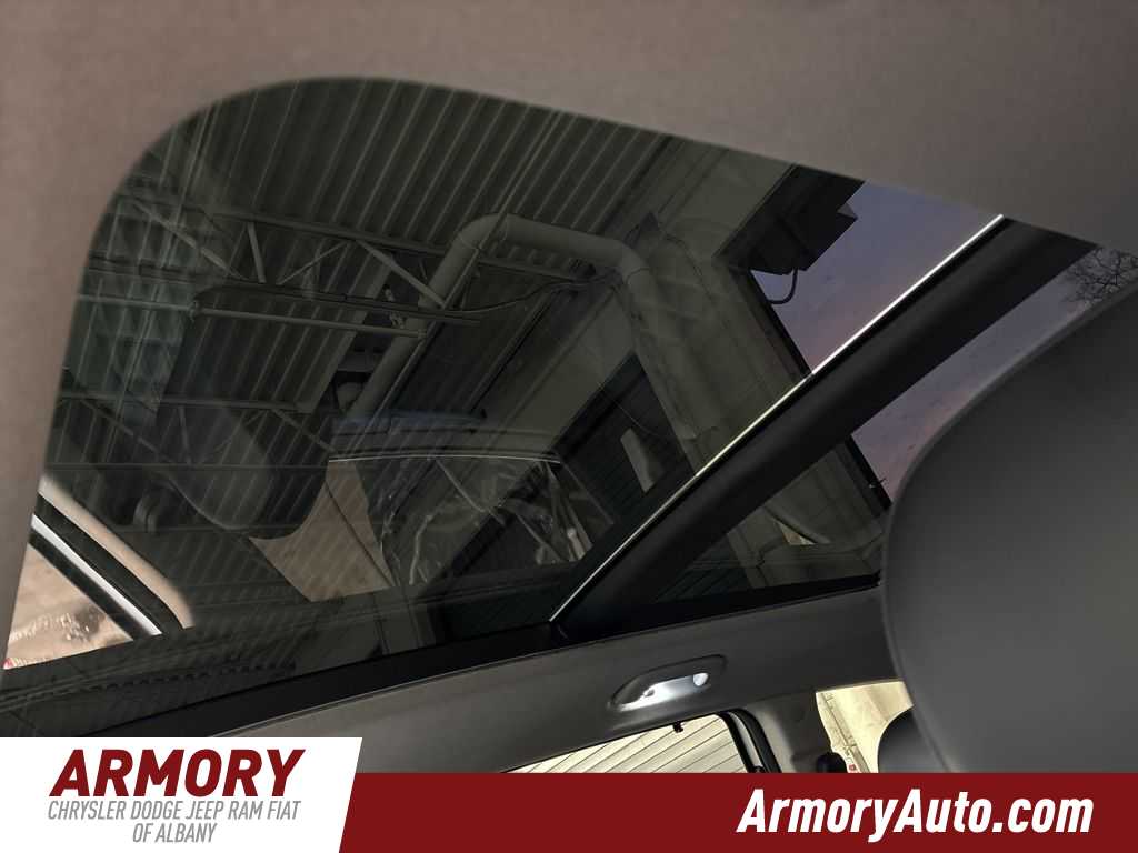 Thumbnail: 2022 Hyundai Santa Fe - 23