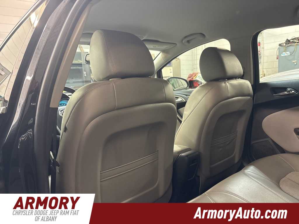 Thumbnail: 2014 Buick Verano - 26