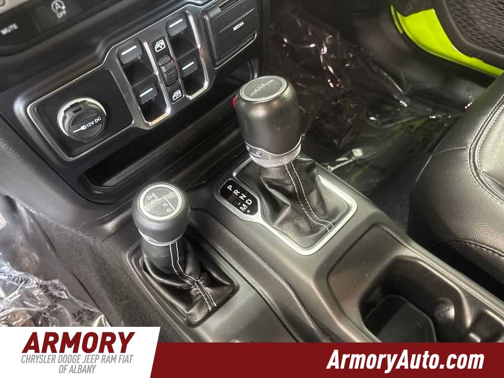 Thumbnail: 2021 Jeep Gladiator - 22