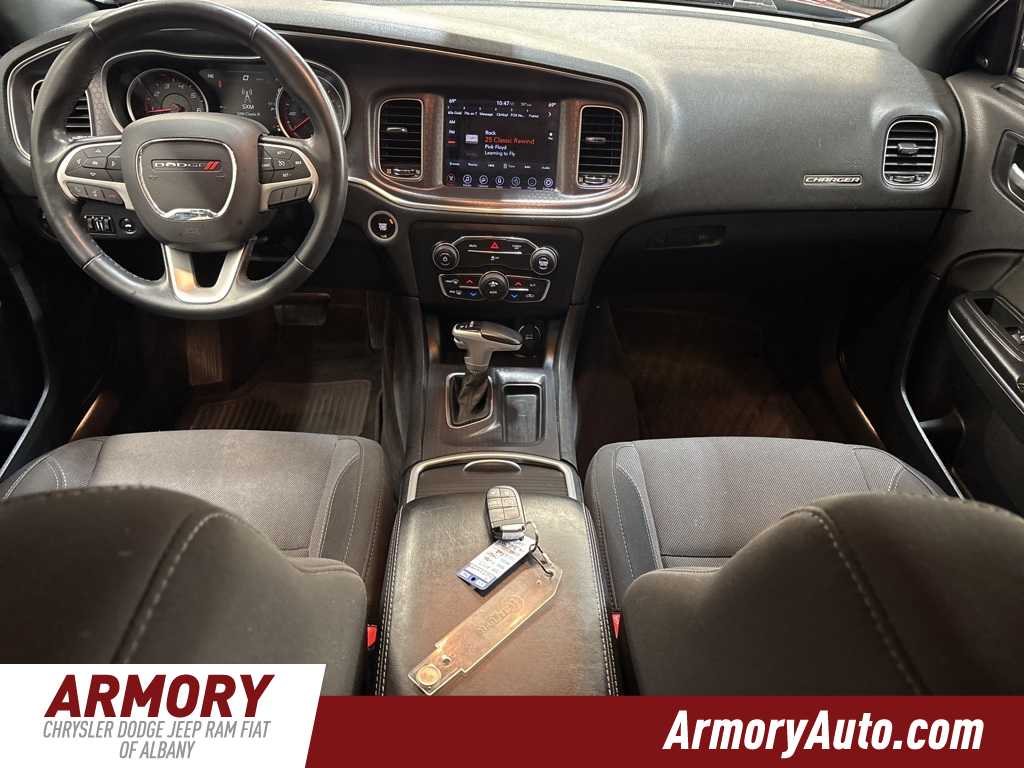 Thumbnail: 2017 Dodge Charger - 31