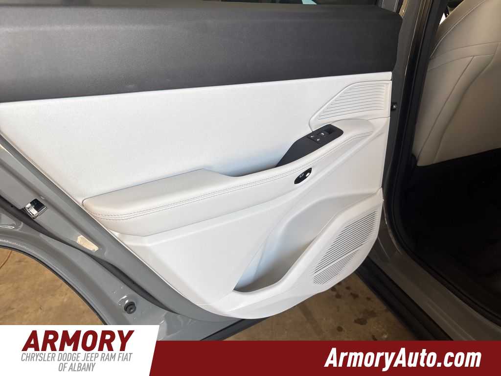 Thumbnail: 2026 Jeep Cherokee - 23