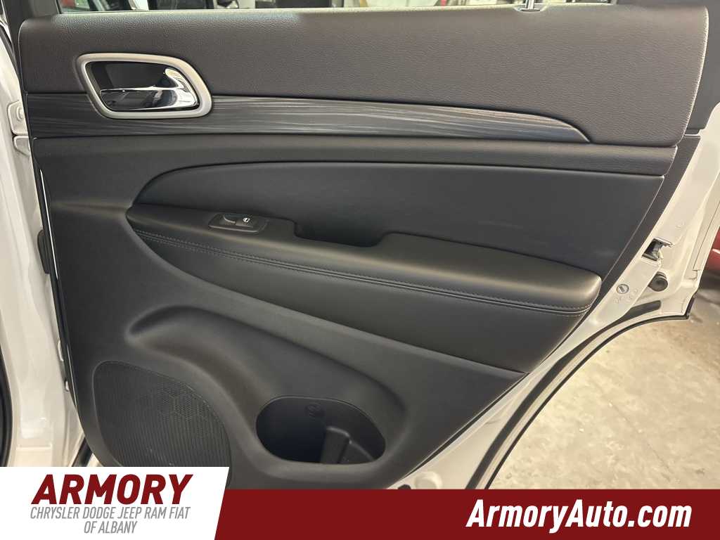 Thumbnail: 2019 Jeep Grand Cherokee - 29