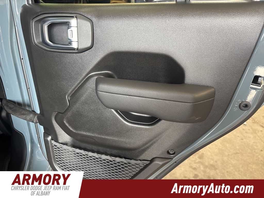 Thumbnail: 2026 Jeep Wrangler - 25