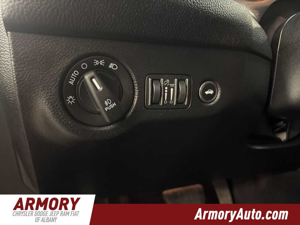 Thumbnail: 2021 Dodge Challenger - 10