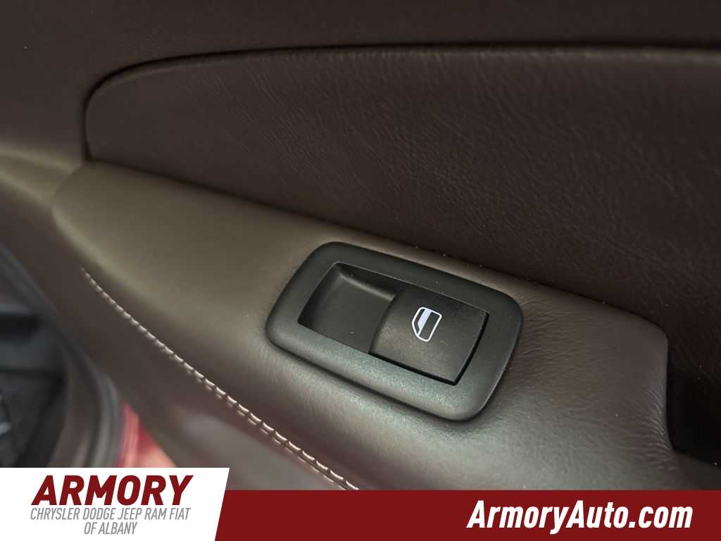 Thumbnail: 2018 Jeep Grand Cherokee - 31