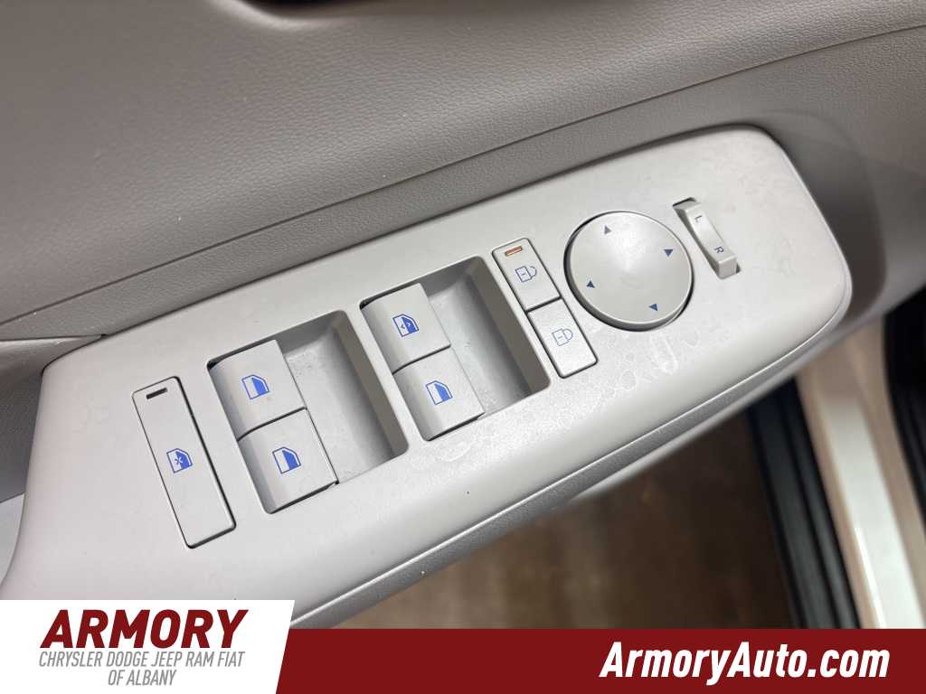 Thumbnail: 2024 Hyundai Kona - 8