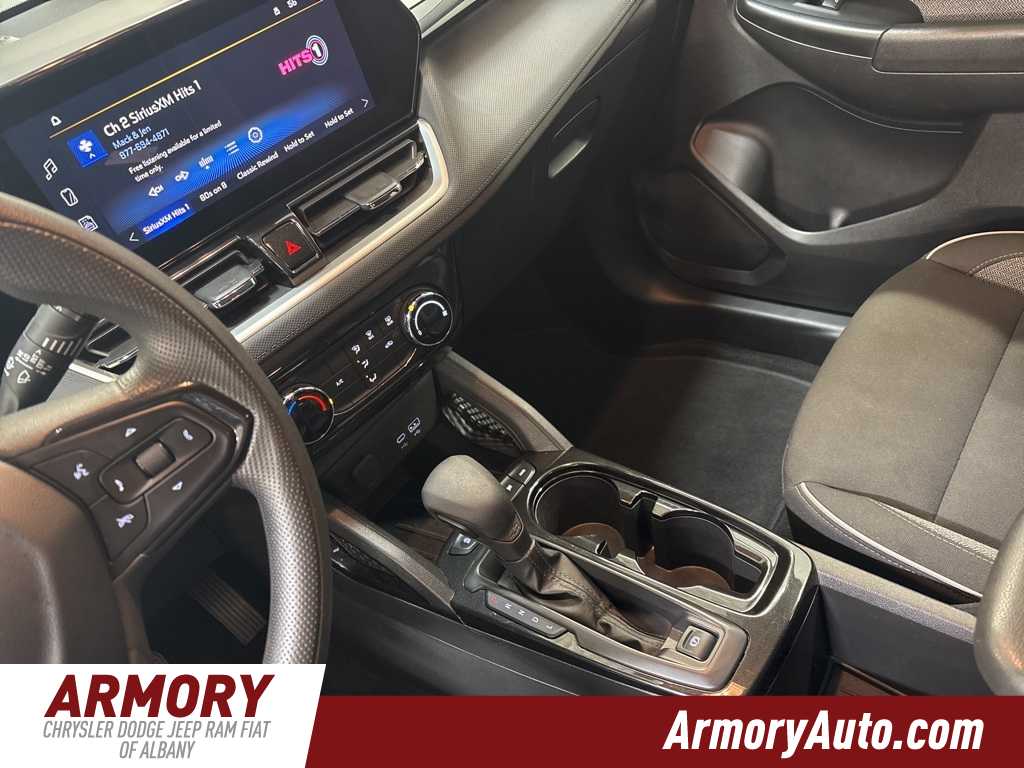 Thumbnail: 2024 Chevrolet TrailBlazer - 16