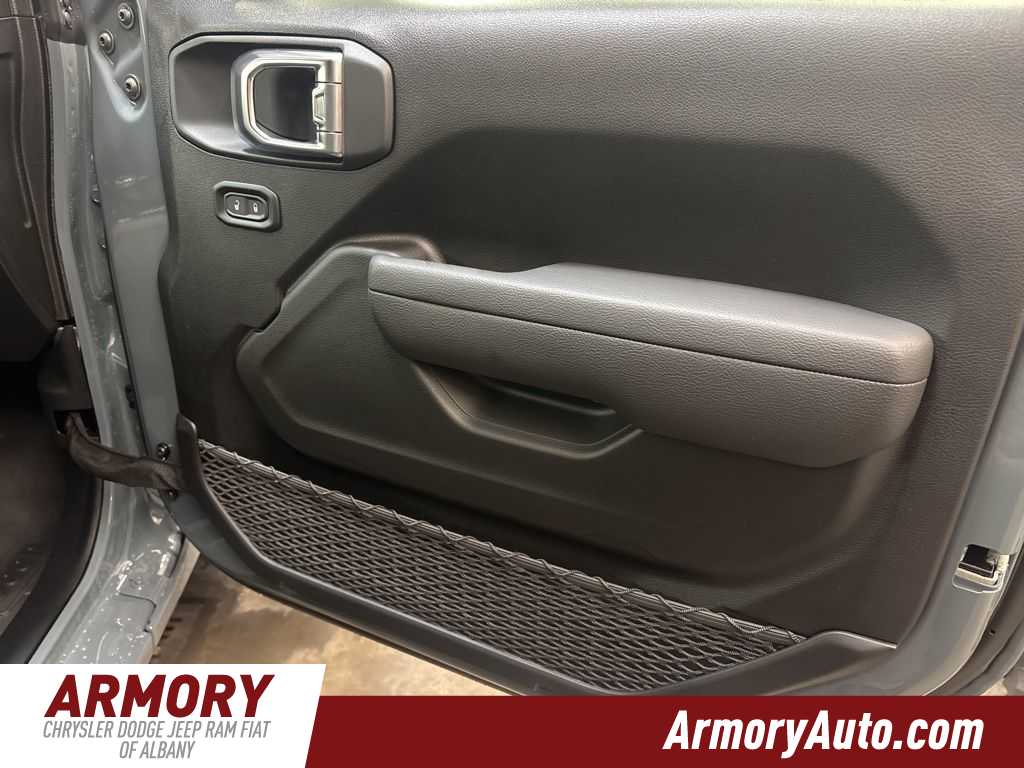 Thumbnail: 2026 Jeep Wrangler - 25