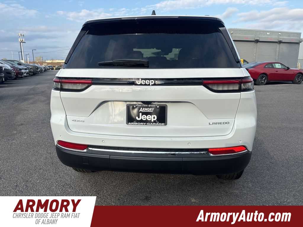 Thumbnail: 2026 Jeep Grand Cherokee - 5