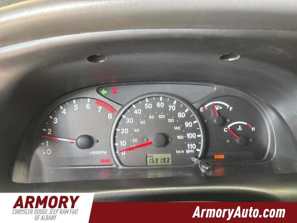 Thumbnail: 2003 Chevrolet Tracker - 15