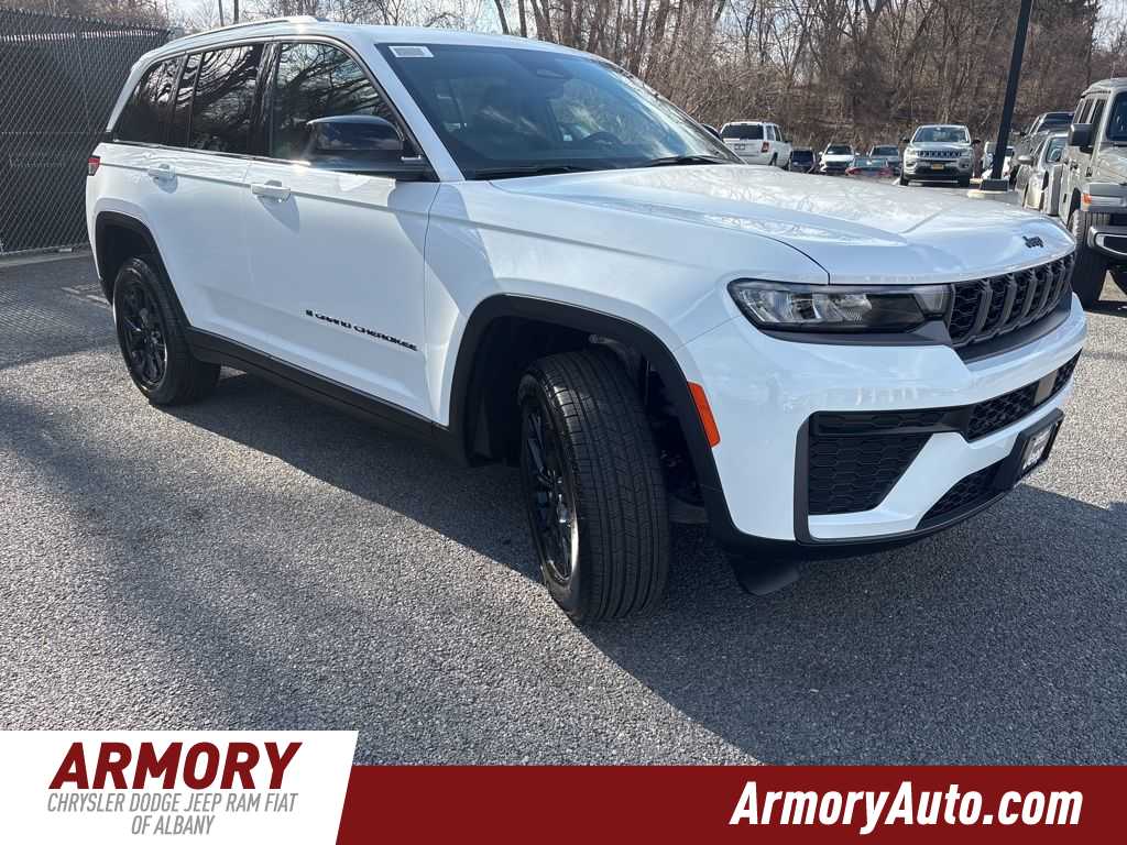 Thumbnail: 2026 Jeep Grand Cherokee - 3