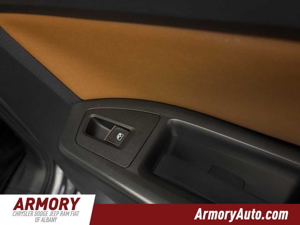 Thumbnail: 2018 Volkswagen Atlas - 34