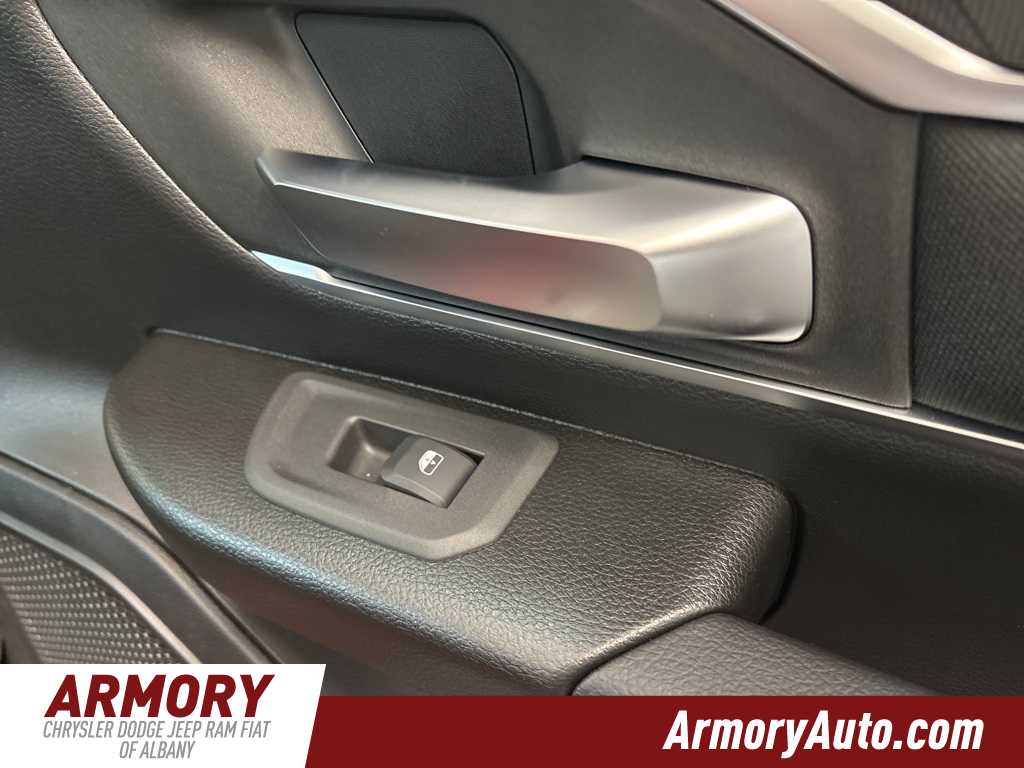 Thumbnail: 2026 RAM 1500 - 29