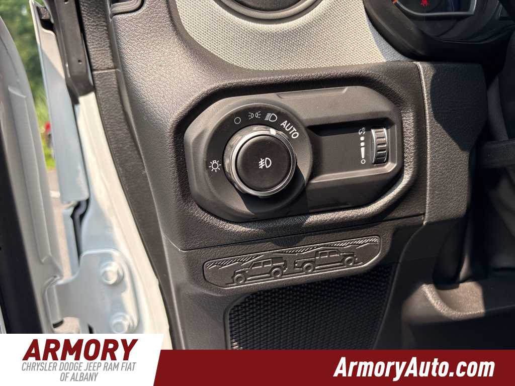 Thumbnail: 2025 Jeep Wrangler - 12