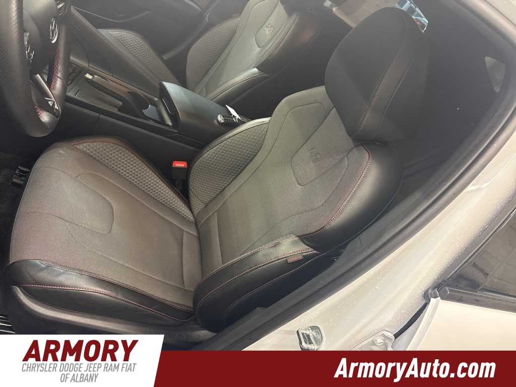 Thumbnail: 2023 Hyundai Elantra - 11