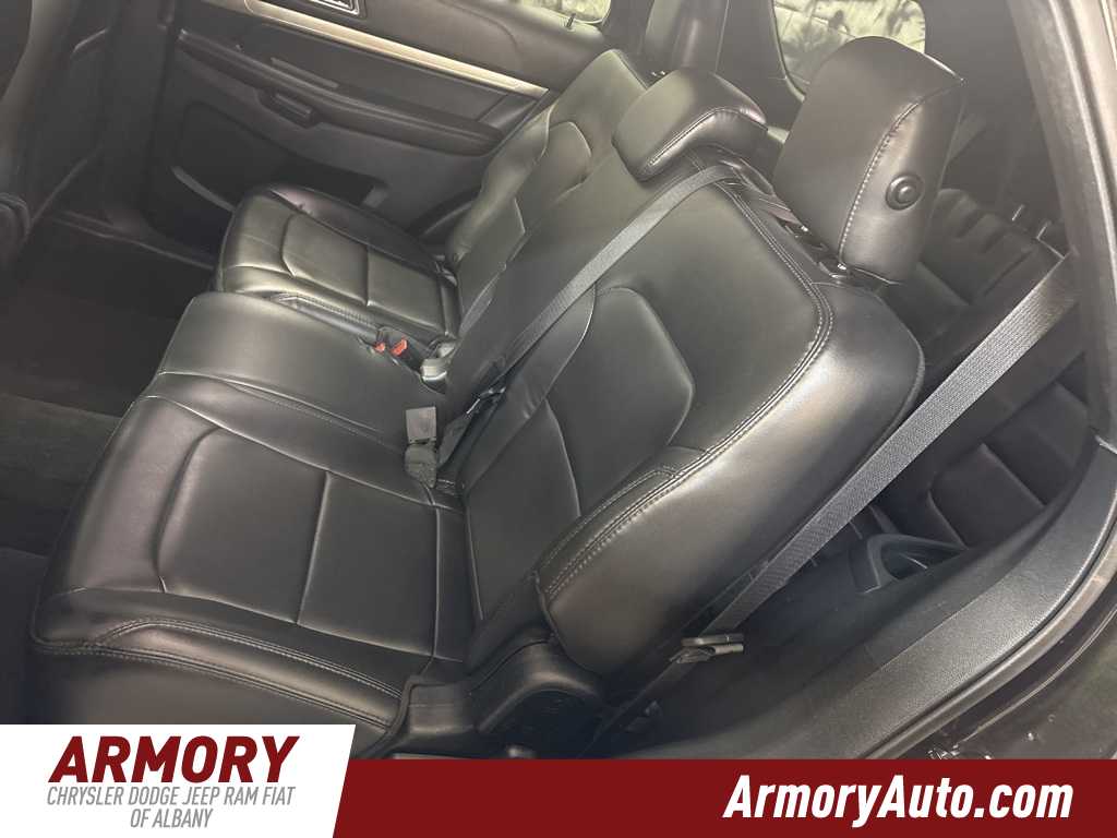 Thumbnail: 2019 Ford Explorer - 28