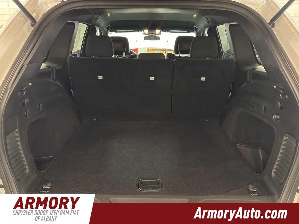 Thumbnail: 2019 Jeep Grand Cherokee - 27