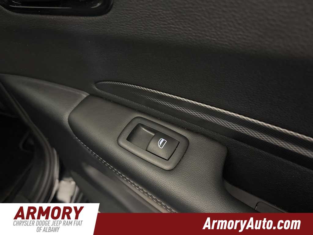 Thumbnail: 2022 Dodge Durango - 35