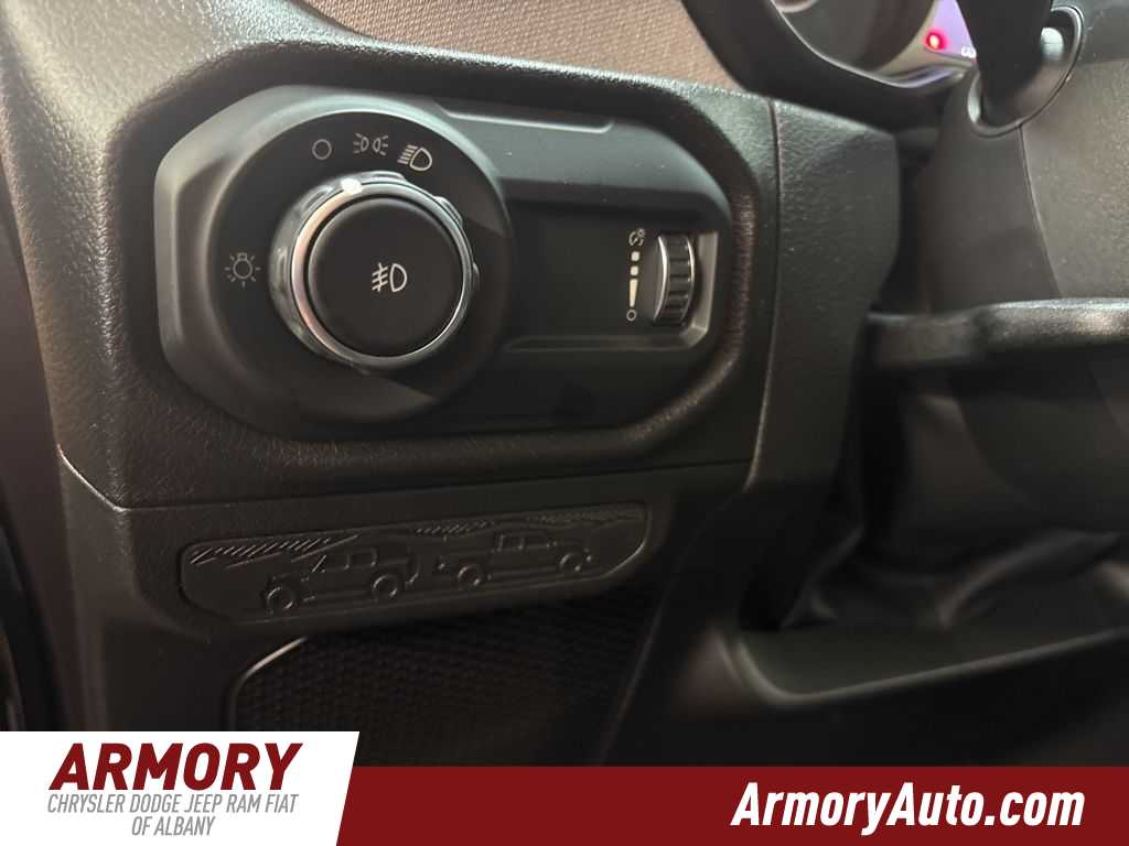 Thumbnail: 2026 Jeep Wrangler - 10