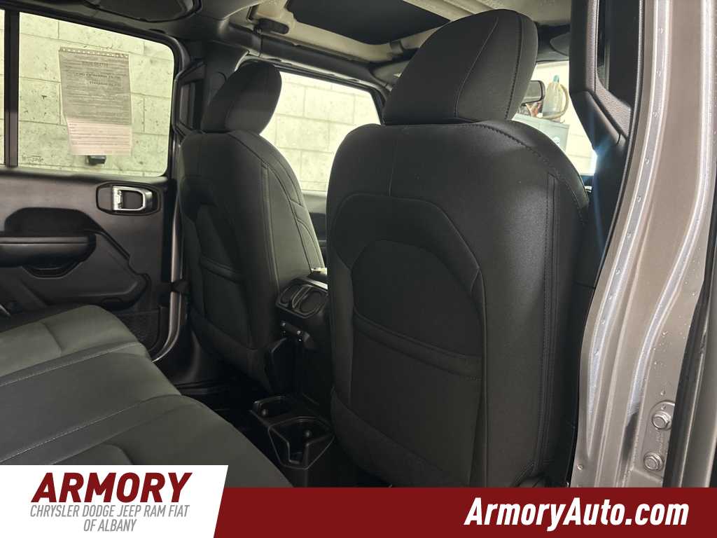 Thumbnail: 2018 Jeep Wrangler - 30