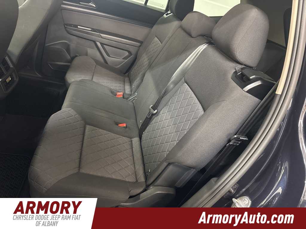 Thumbnail: 2018 Volkswagen Atlas - 25