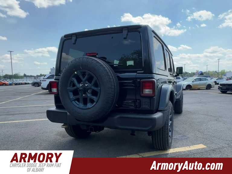 Thumbnail: 2026 Jeep Wrangler - 9