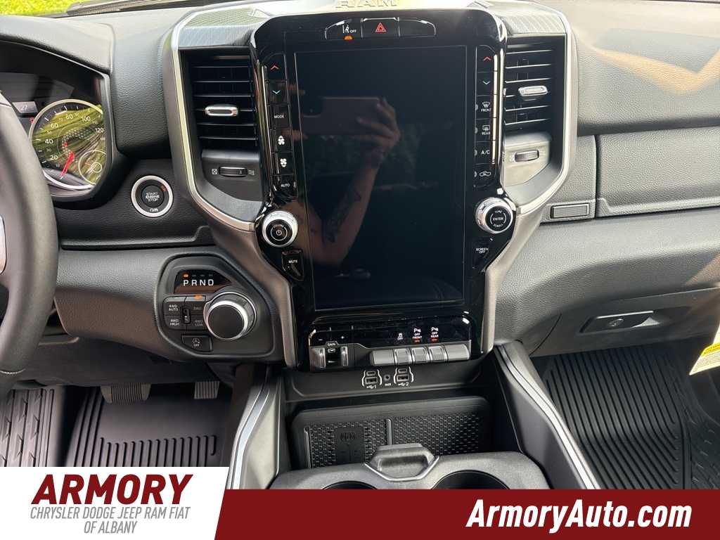 Thumbnail: 2026 RAM 1500 - 18